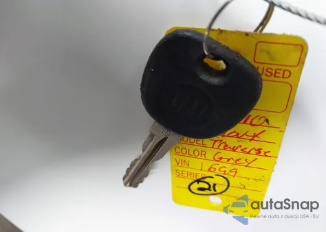 2010 Chevrolet Traverse Ls из США, поврежденный, VIN 1GNLREED1AJ221699